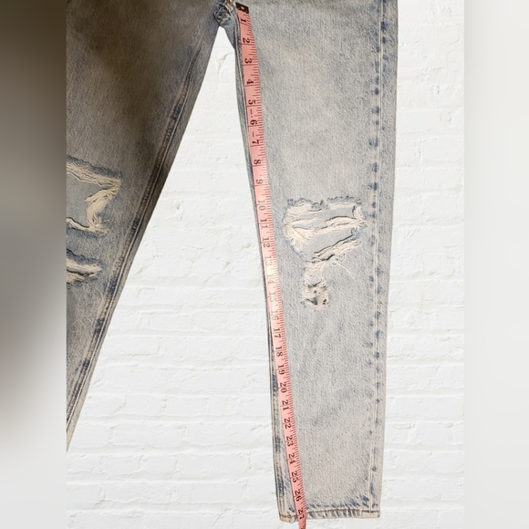 American Eagle Mom Jeans - Picture 7 of 9